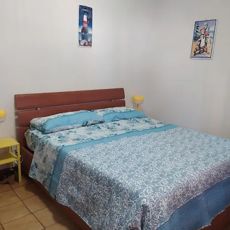 Apartment Beachfront House *